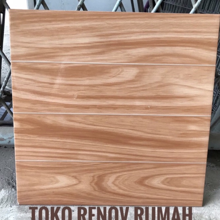 ☇QcT keramik lantai 40x40 motif urat kayu (glossy) / keramik motif kayu/ keramik ruangan/ keramik te