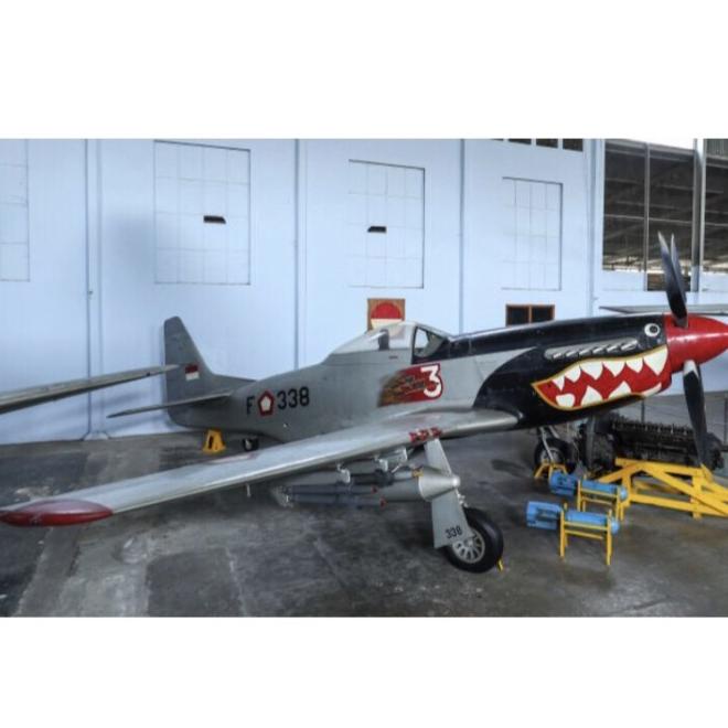 Diecast Pesawat P-51 Mustang Tni Au