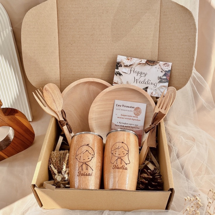 

ほ XIV 7344 Kawaii series 2 / FREE UKIR GRAFIR NAMA / parcel lebaran / /hampers lebaran / Kado Pernikahan / Hampers Wedding / Kado Ultah / Kado Wisuda / kado Natal / Hampers Ultah / Hampers Unik / Wedding Gift / Kado Birthday / Kado natal / Parcel / Ka