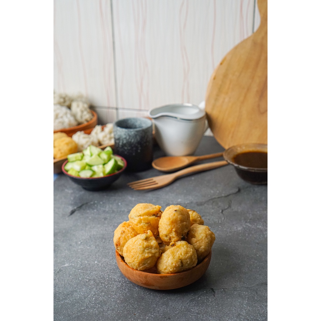 

Pempek WK pempek Adaan Paket isi 15pcs Frozen Vacuum + cuko