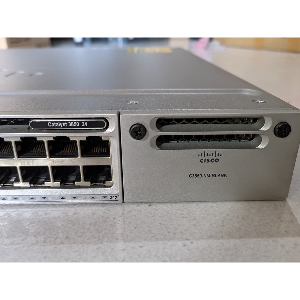Cisco Catalyst WS-C3850-24T