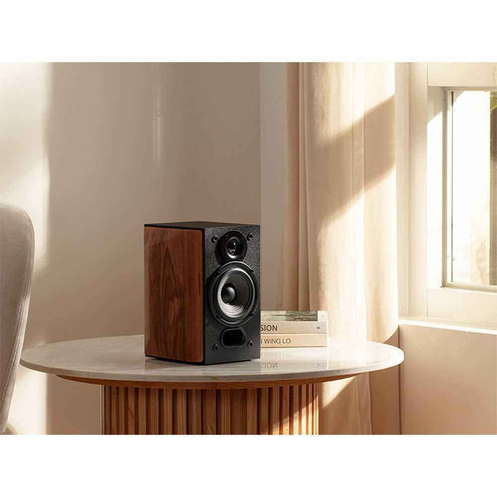 Edifier Active Passive Speaker Set Bookshelf Unique Style with Remote - R1380T -Brown