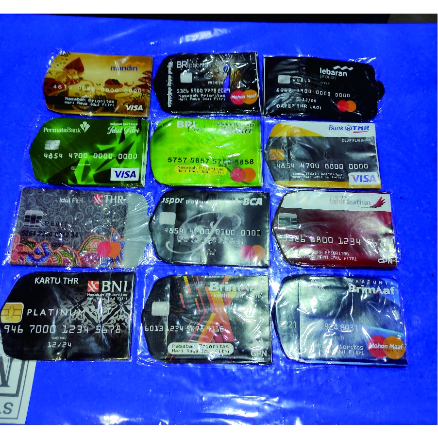 

(Random) Amplop Lebaran Motif ATM Card, 1pack isi 10 pcs