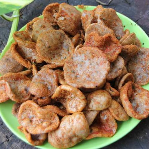 

Kerupuk Jengkol Seblak (1 Kilo Gram dan 500 Gram)