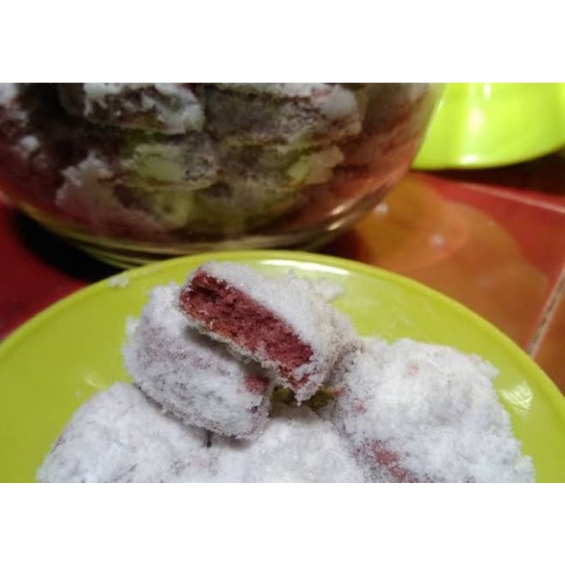 

Putri Salju Taro- KUE KERING LEBARAN- HOME MADE - KUE LEBARAN