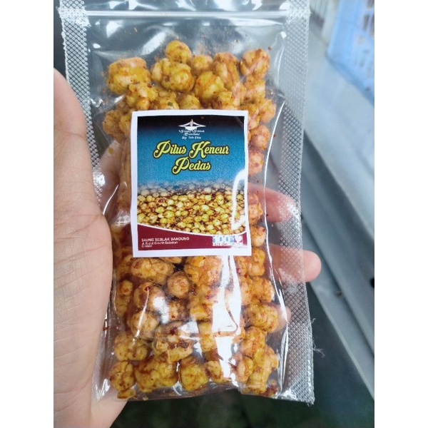 

aneka jajanan pedas (tersedia harga grosir)