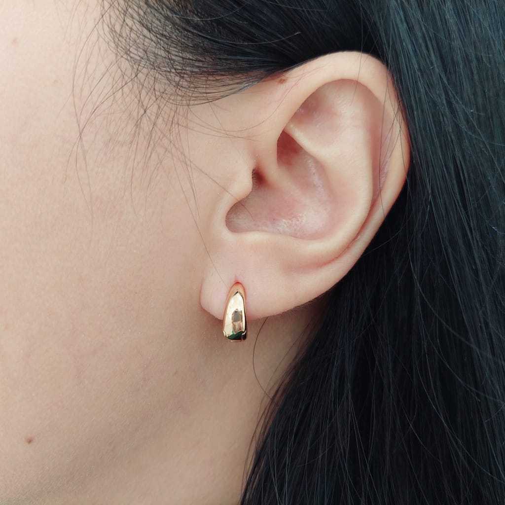 ANTING JEPIT TITANIUM ROSE GOLD ANTING WANITA ANTI KARAT