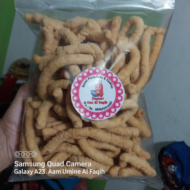 

Akar kelapa /stik keju 200 gr