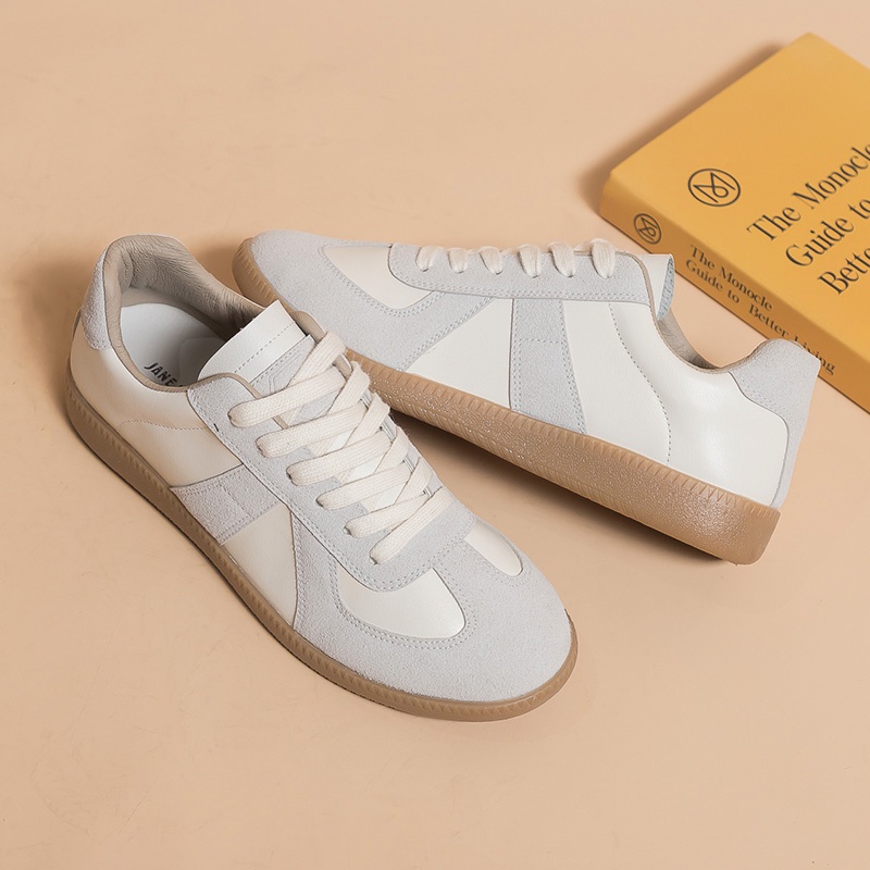 Sepatu Sneakers Casual Fashion Kets Wanita 5277 (35-40)