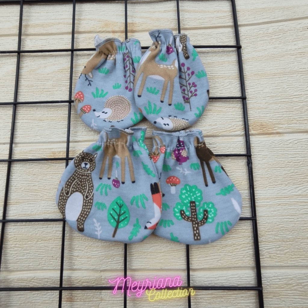 3 Set Sartaki Bayi 3 Sarung Tangan Bayi 3 Sarung Kaki Bayi Motif Printing Animlas Zoo Meyriana Collection