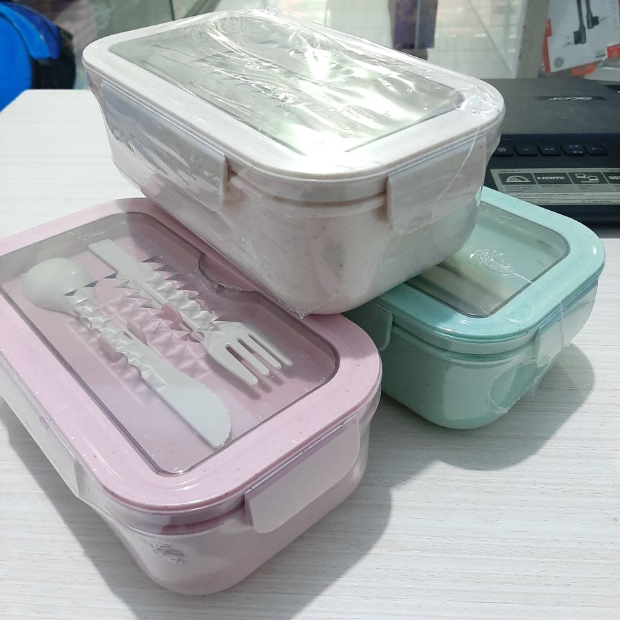 LUNCH BOX SLIM 1100ML PLUS SENDOK - KOTAK MAKAN JERAMI