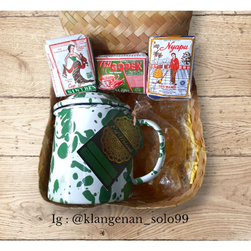 

Paket Hampers Lebaran (Gopek,Nyapu,Sintren, Cangkir Blirik,Gula Batu)