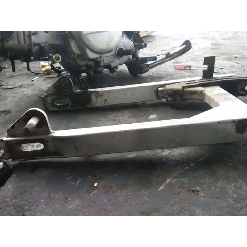 swing arm sasis honda revo at matic