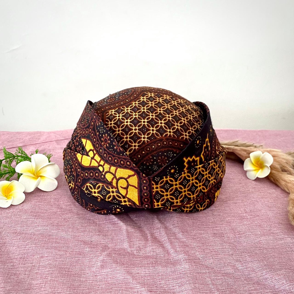 Blangkon Anak dan Dewasa Handmade Murah penutup batok kepala laki-laki adat jawa Blangkon Batik