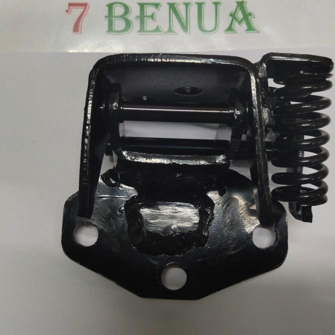 Engsel Pintu Mobil Depan Bawah Kanan Kijang Super Rover Grand Jantan