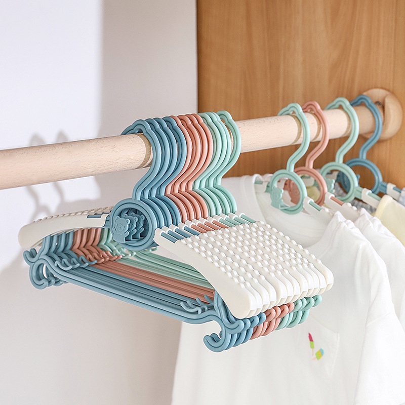 MMM Hanger Plastik Karakter Beruang Gantungan Baju Anak Warna Pastel Lucu Adjustable Baby Hangers Clothes Murah Import