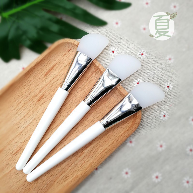 MMM Brush Makeup Silikon Kuas Masker Silicone Facial Face Mask Gel Dengan Kepala Pisau Putih