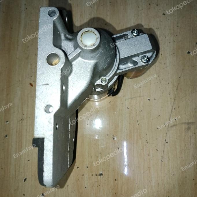 Mazda Genuine Parts Dinamo Starter Mazda RX8 Gen 1 Automatic separe part mobil berkwalitas