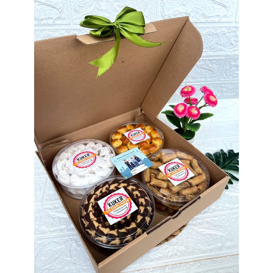 

[HAMPERS MULAI 50 RIBU] - KUKER /KUE KERING HOMEMADE HAMPERS TOPLES BULAT ISI 4/