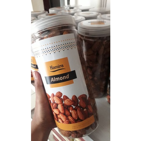 

Kacang Almond Cangkang Susu 500gr