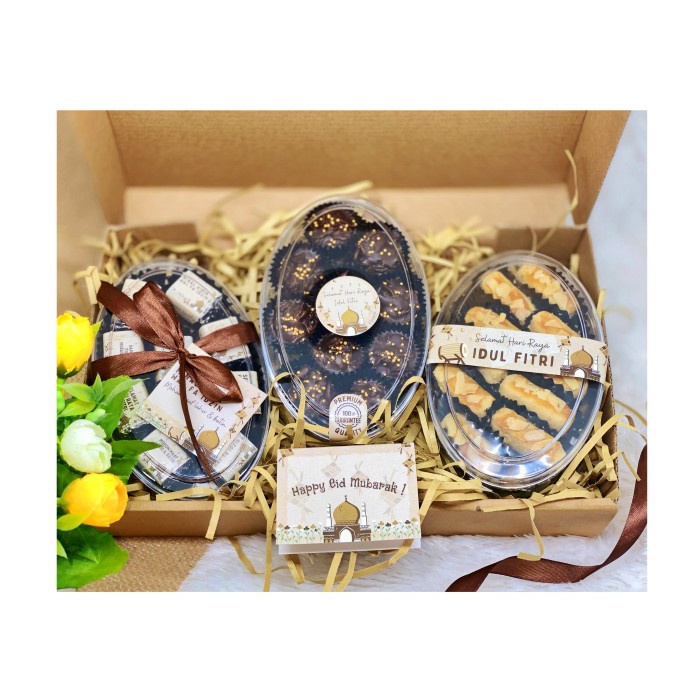 

HAMPERS KUE KERING LEBARAN PREMIUM SKIPPY WIJSMAN BUTTER PARSEL GROSIR