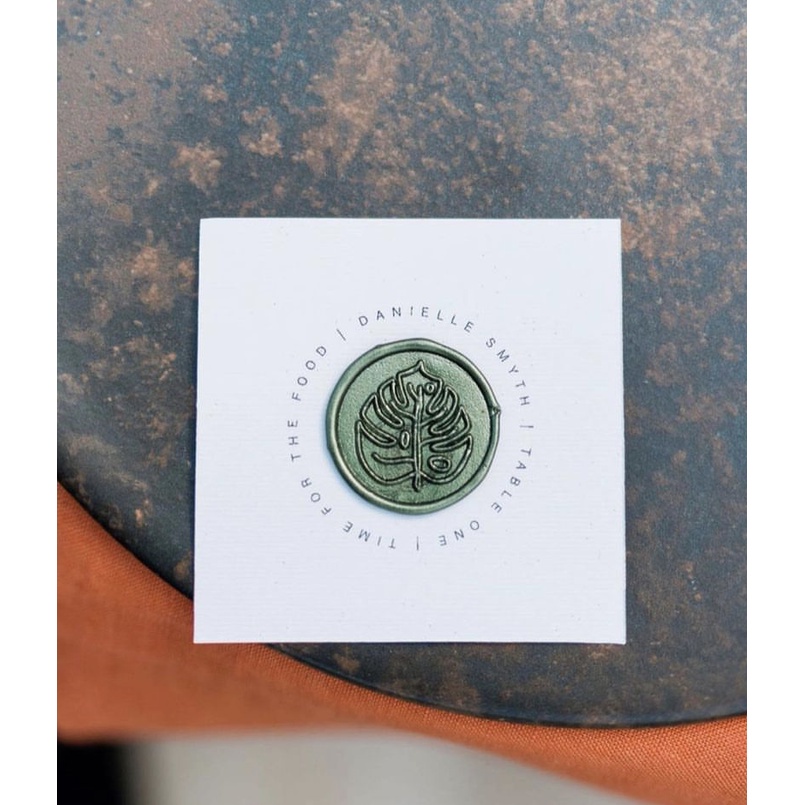 (HSC) Monstera (Forest Green)  - 1 Pcs Wax Seal Coin Instan Siap Pakai  / Segel undangan wax seal DIY / Hampers / Souvenir / Hadiah / Hiasan / art &amp; Craft / candle wax seal coin langsung tempel sudah include double tape