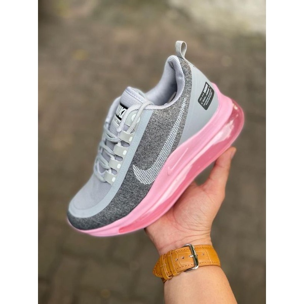 Sepatu Nke Airmax 720 Shield wanita, Import. Ukuran 36-40