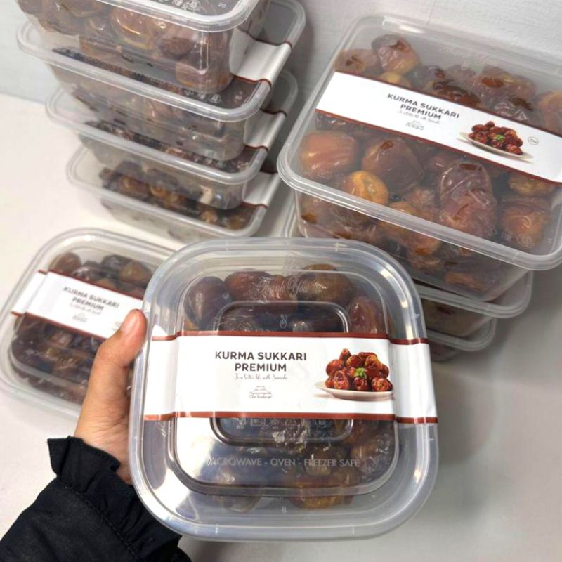 

Kurma Sukkari Premium 1Kg 500gr Sukari Dates Iftar Cho.Berhouse