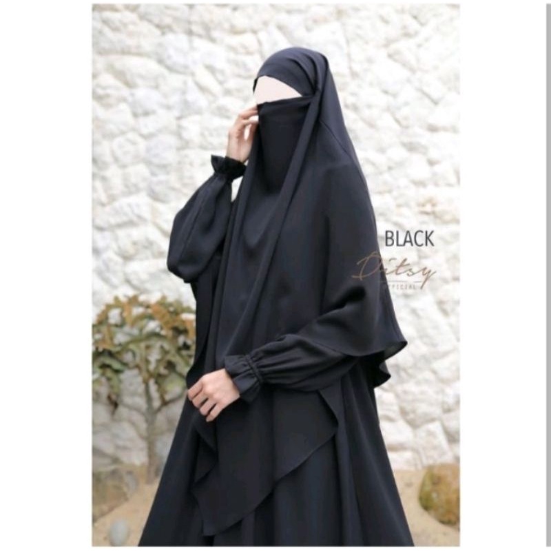 FK SHADEEYA DITSY MAZEN BLACK SIZE SHORT