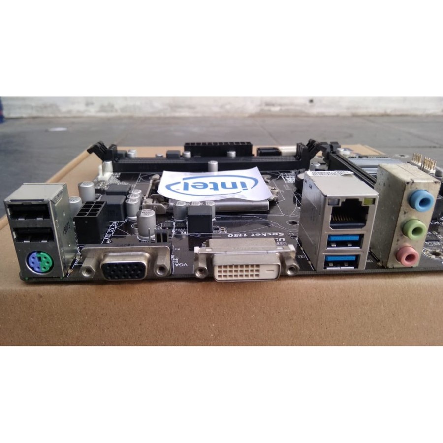 paket core i5 ram 8 gb ssd 240 hdd 500