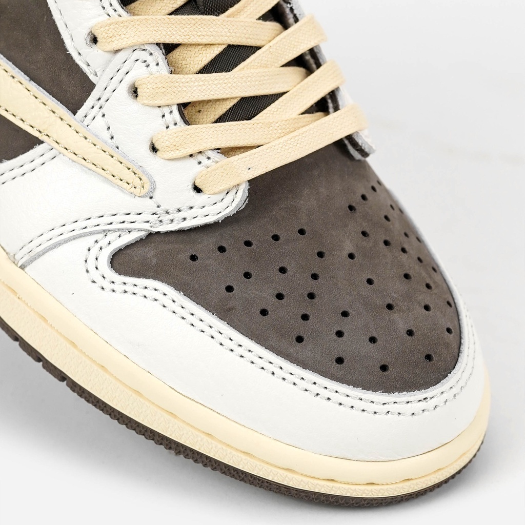 Air Jordan 1 Low OG Travis Scott Reverse Mocha