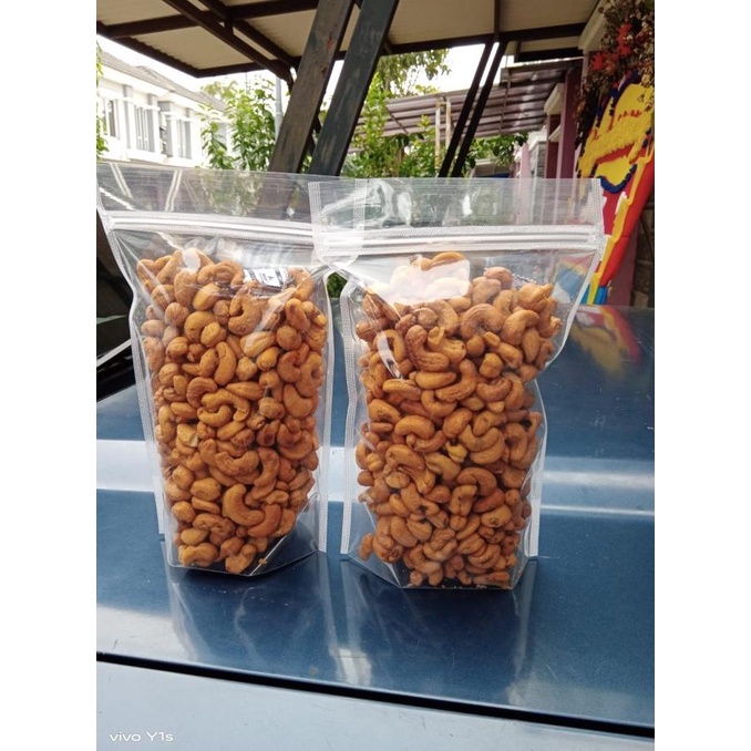 

Kacang Mede Goreng Original Asin Berat 1Kg Terlaris Yesicamart