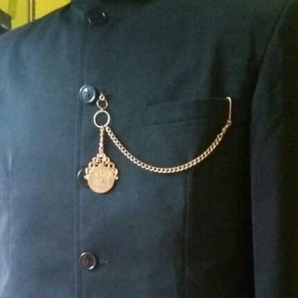 Terlaris Pin Rantai Beskap // Benggol Dolar