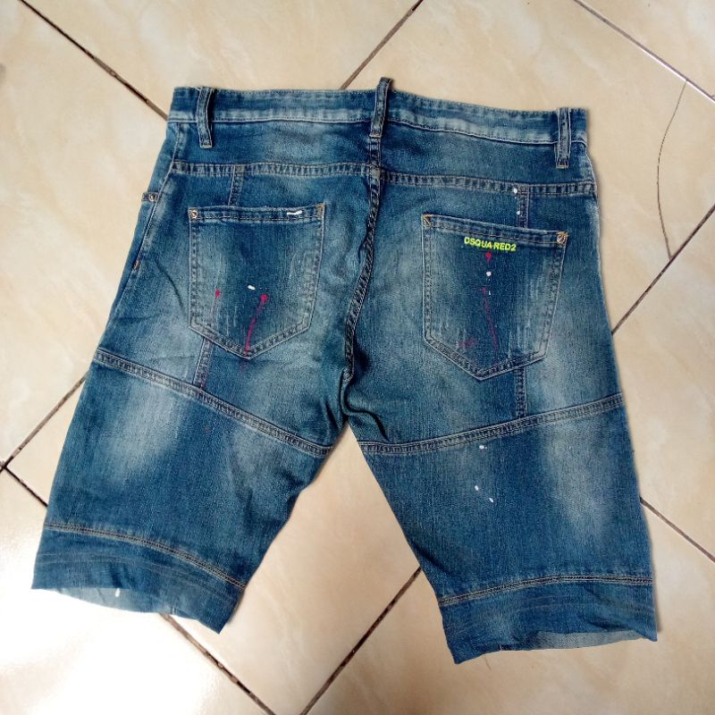 Celana Jeans Pendek DSQUARED2 34/35