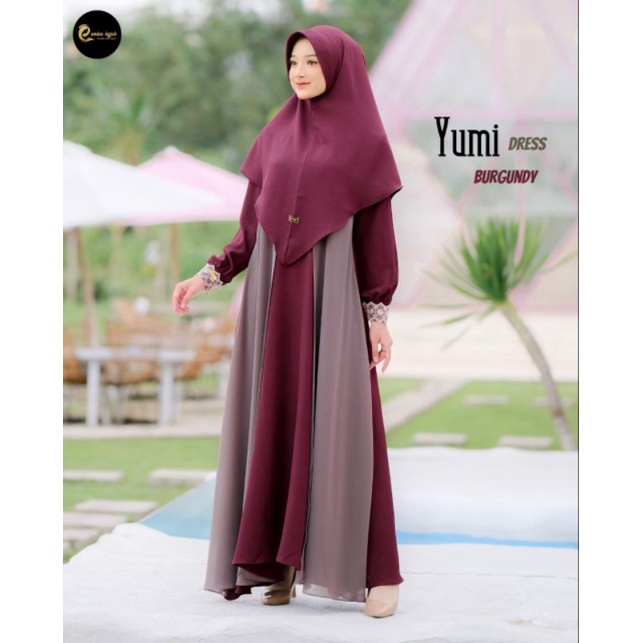 Yumi Dress by Emka Hijab