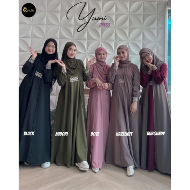 Yumi dress emkahijab