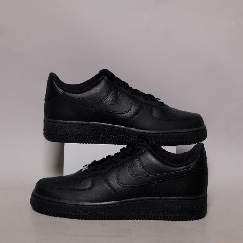 AF1 TRIPLE BLACK