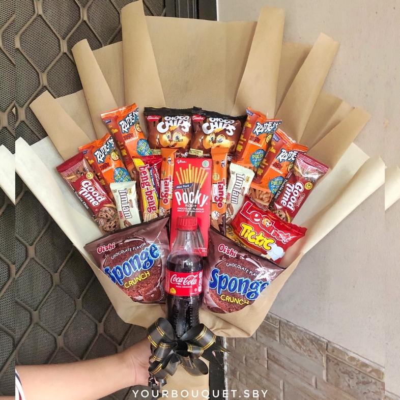 

Big Handbouquet Snack [Buket Snack Kado Wisuda] Promo Best Seller!