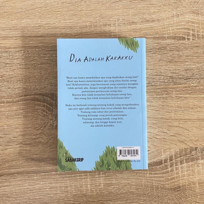 

Dia Adalah Kakakku Best Seller