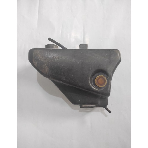 wadah oli samping Kawasaki Binter kh100 GTO botol oli samping binter KH 100 gto original