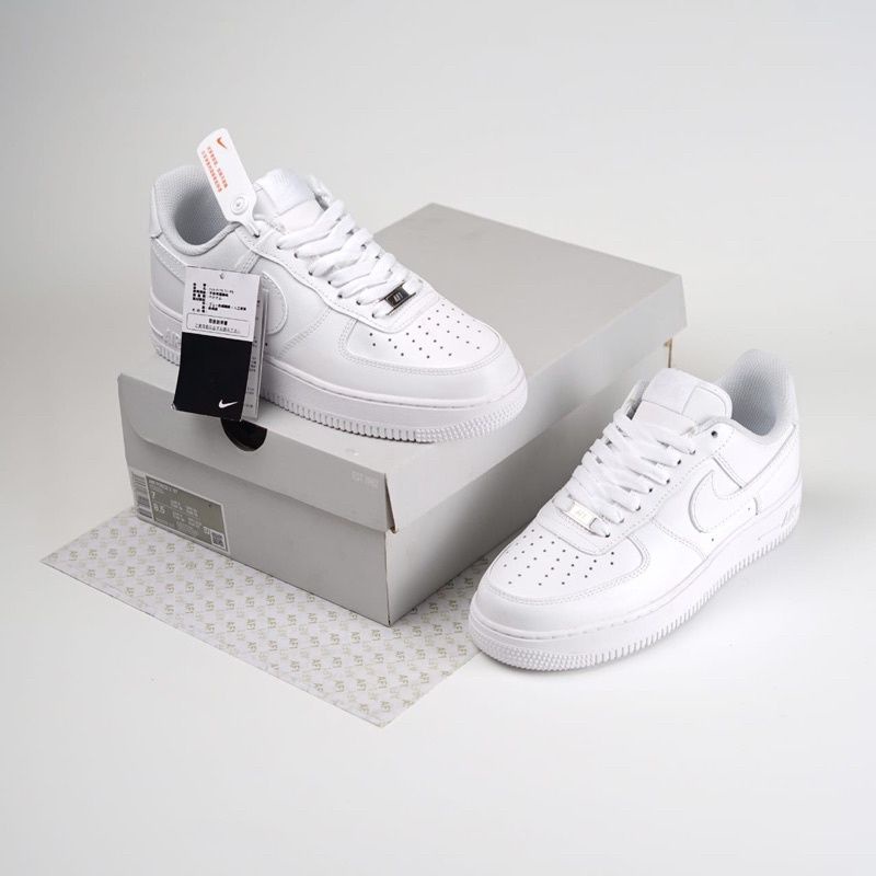 Nke Air Force 1 Low '07 Triple White BNIB 100% Authentic | AF 1 | Sneakers Original