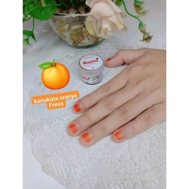 PACCI KANUKUTA NAIL HENNA