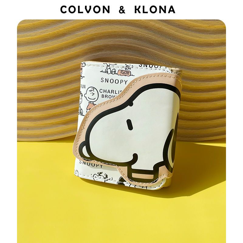 Sera 2022 Baru Lucu Snoopy Dompet Wanita Musim Panas Pendek Trendi Niche Desain Multi-Kartu Wanita Dompet Koin