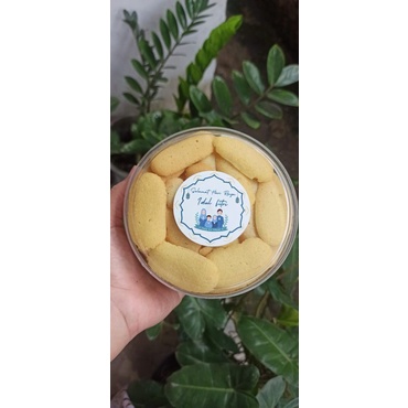 

Lidah kucing kue lebaran