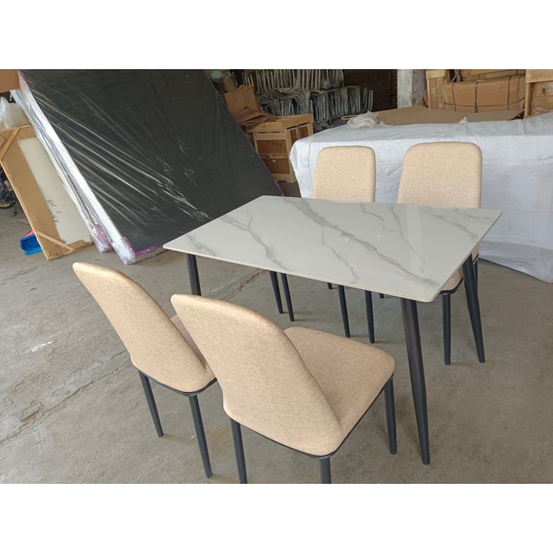 MEJA MAKAN MINIMALIS BANDUNG / MEJA MAKAN PRAKTIS SIMPLE