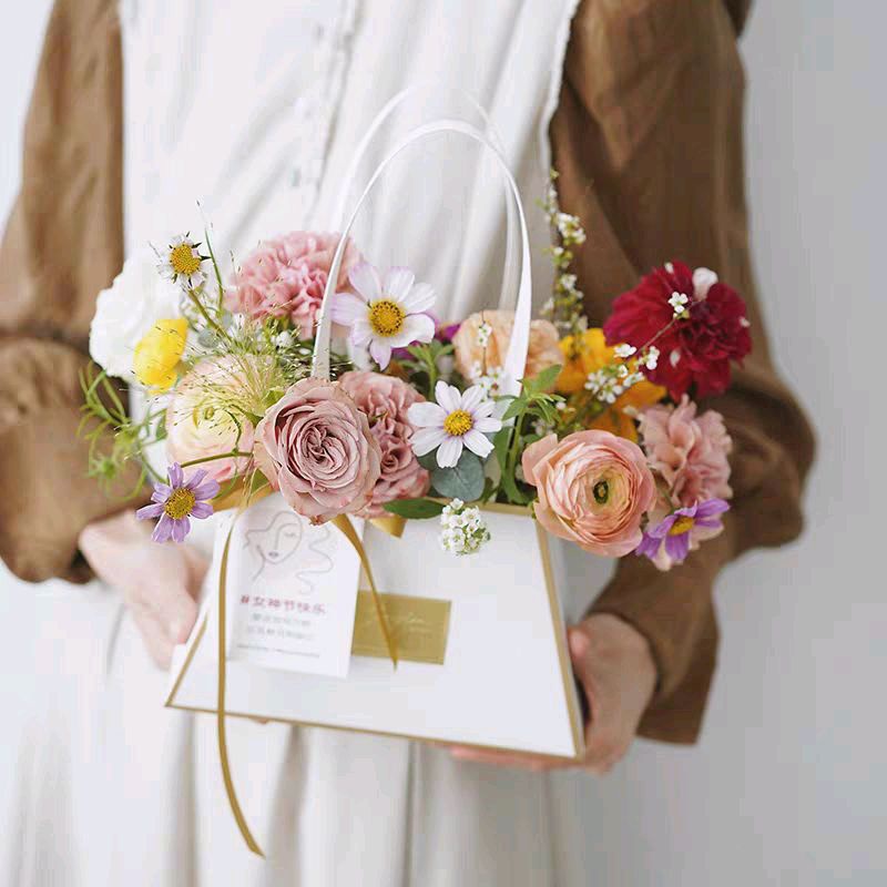 

B23 Kotak Bunga Model Tas | Handy Bag | Kotak Tenteng Bunga | Flower Box | Box Bunga | Florist | Lady Bag | Kotak Mother Day