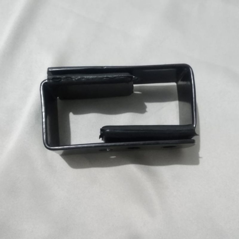 dudukan plat nomor magnet Vespa matic/dudukan plat nomor magnet