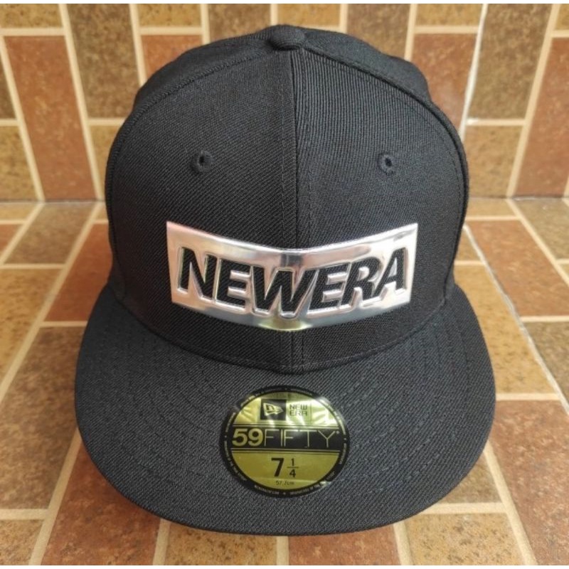 Topi New Era Original Logo box metalic ( bukan besi )