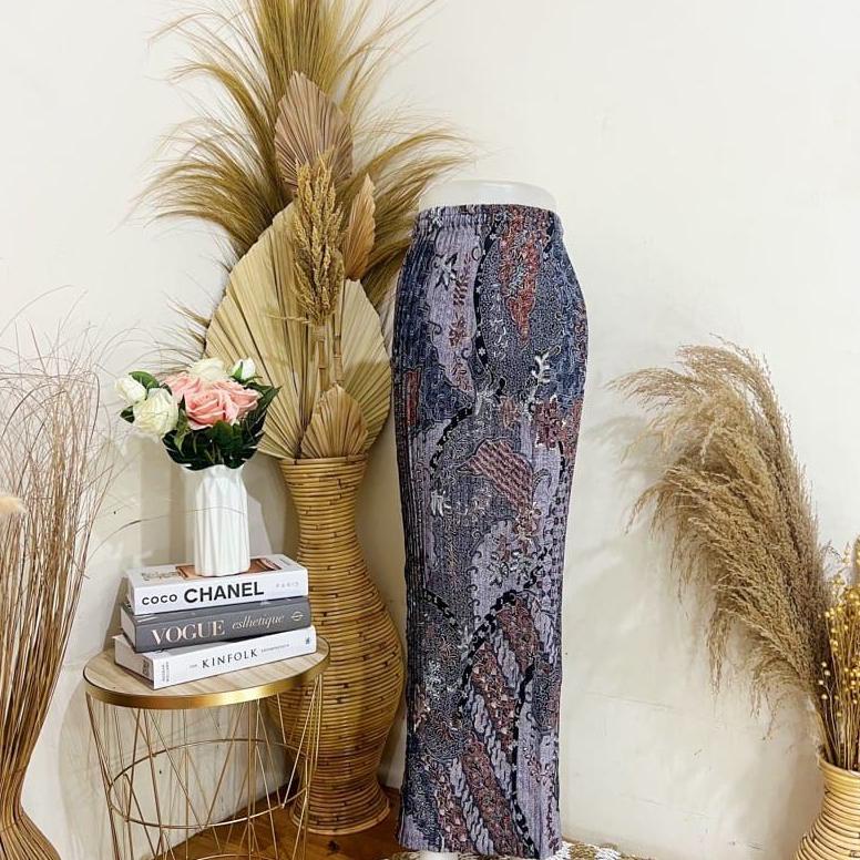 Recomend ROK PRISKET//ROK UNDANGAN//ROK WISUDA .,