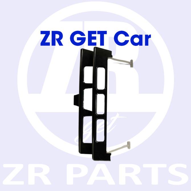 Tutup Derek Towing Bumper Depan Mercedes Benz W124 A1248800105